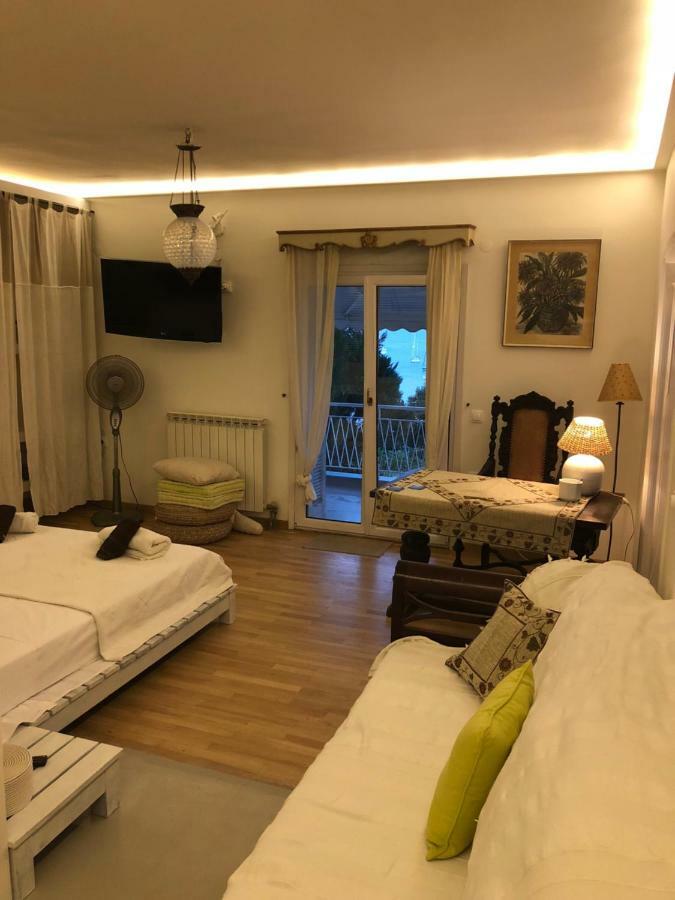 Classy Lux W/ Sea View, Garden, Parking Apartament *